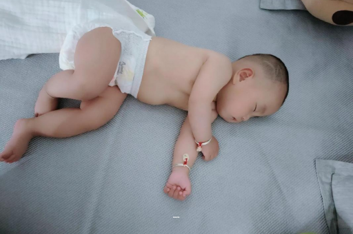株洲宝宝咳嗽发烧拉肚子